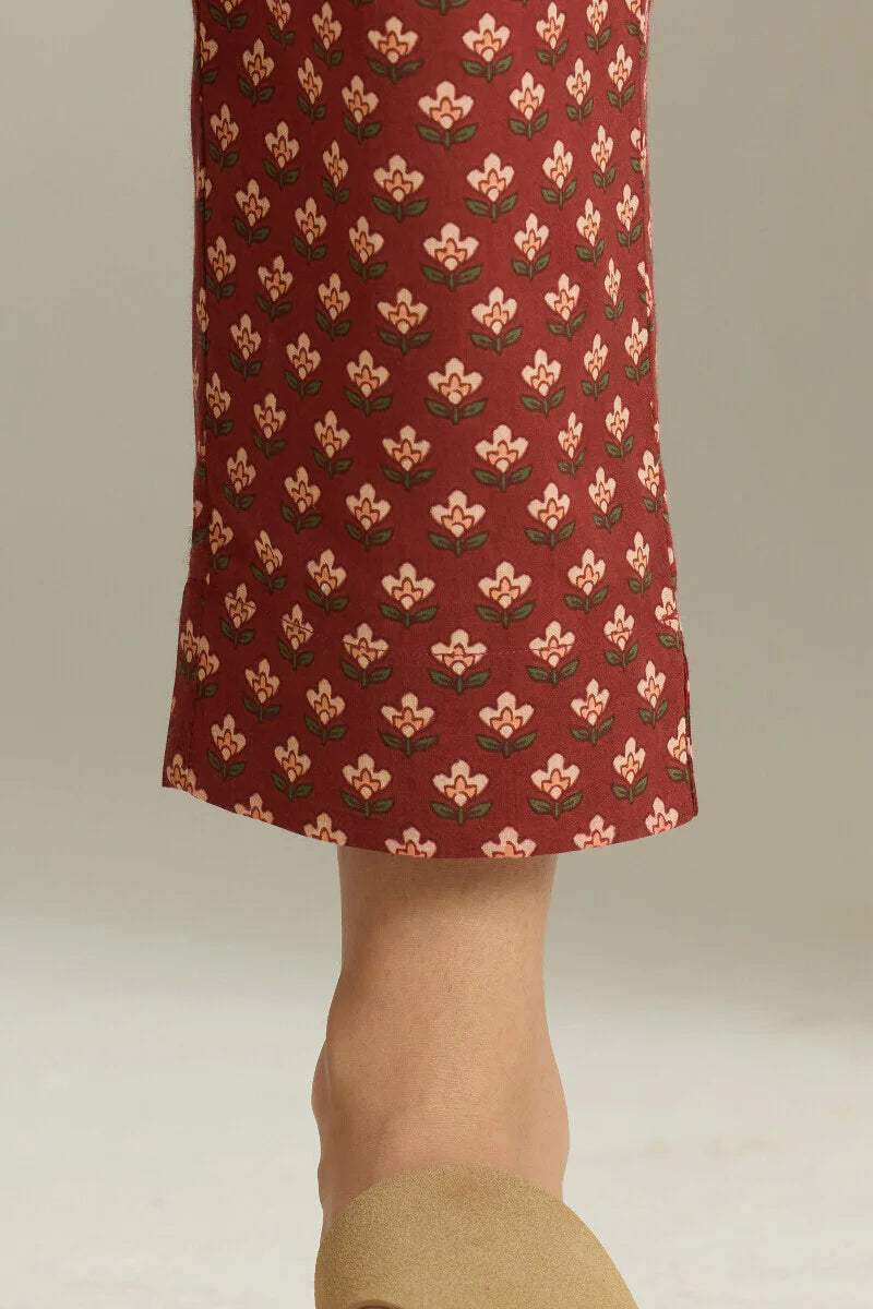 Surplus: Gulraiz Ishrat Narrow Pants