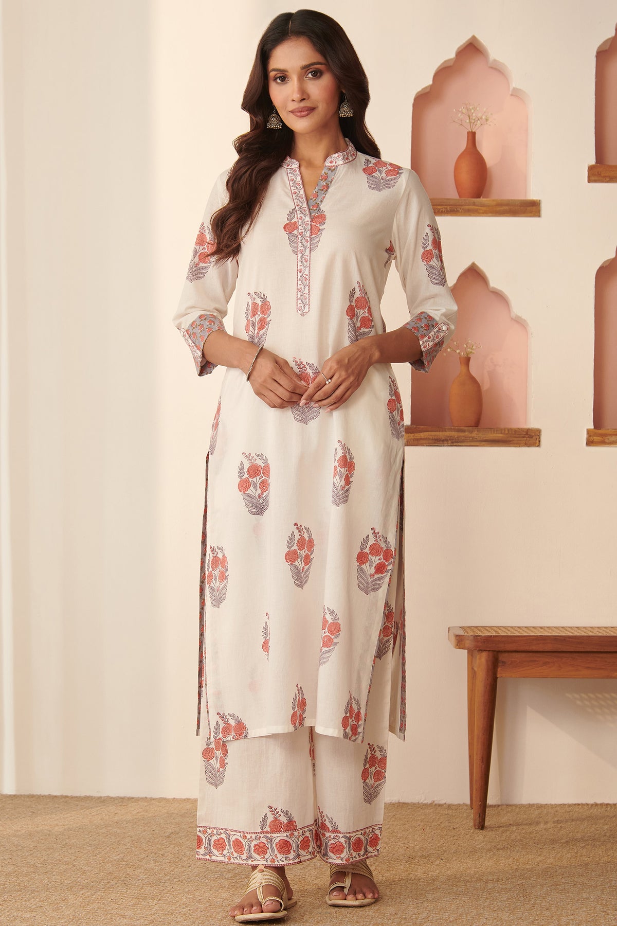 Surplus: Roz Meher Zeinab Sanganeri Kurta
