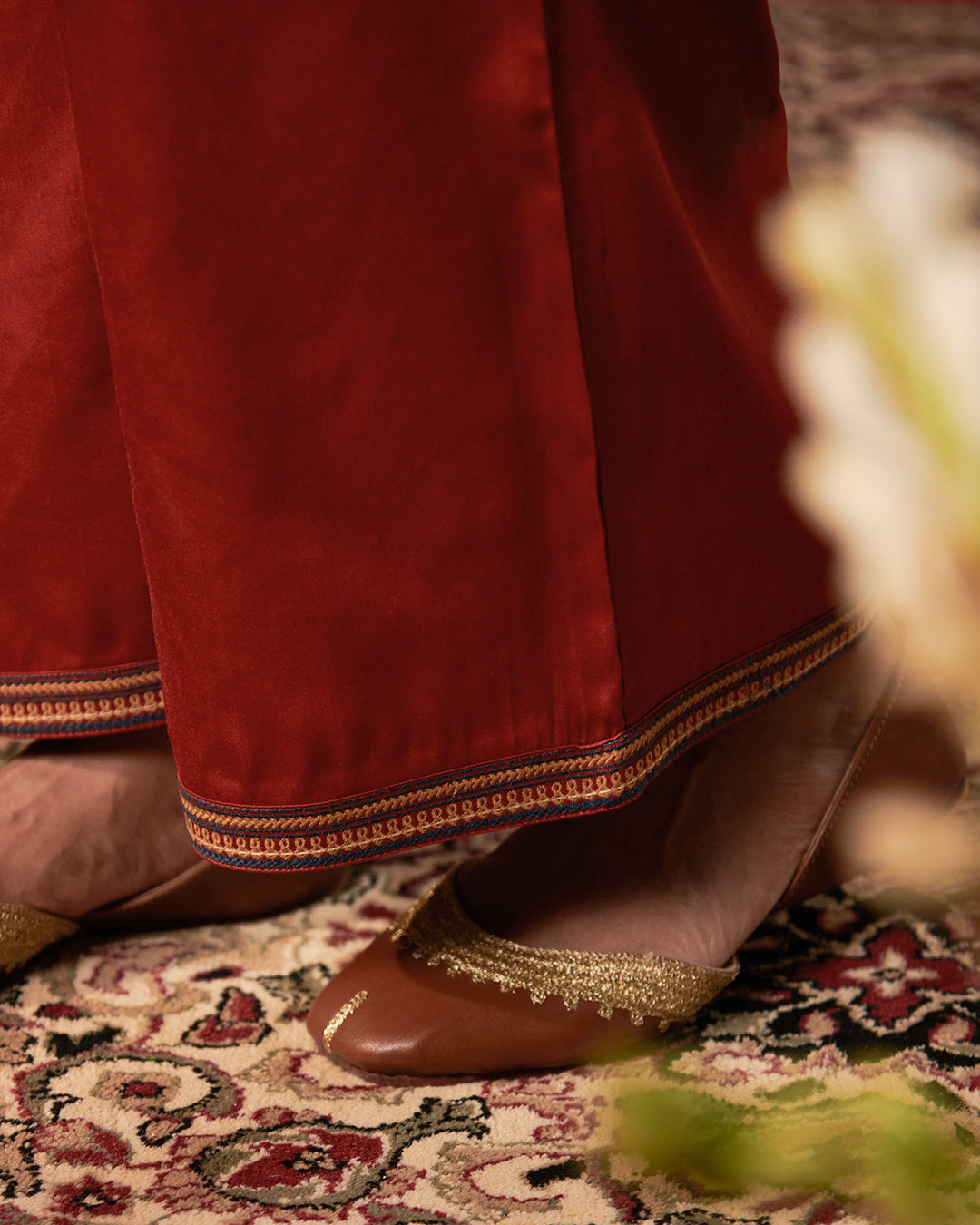 Roshanara Rahida Red Farsi