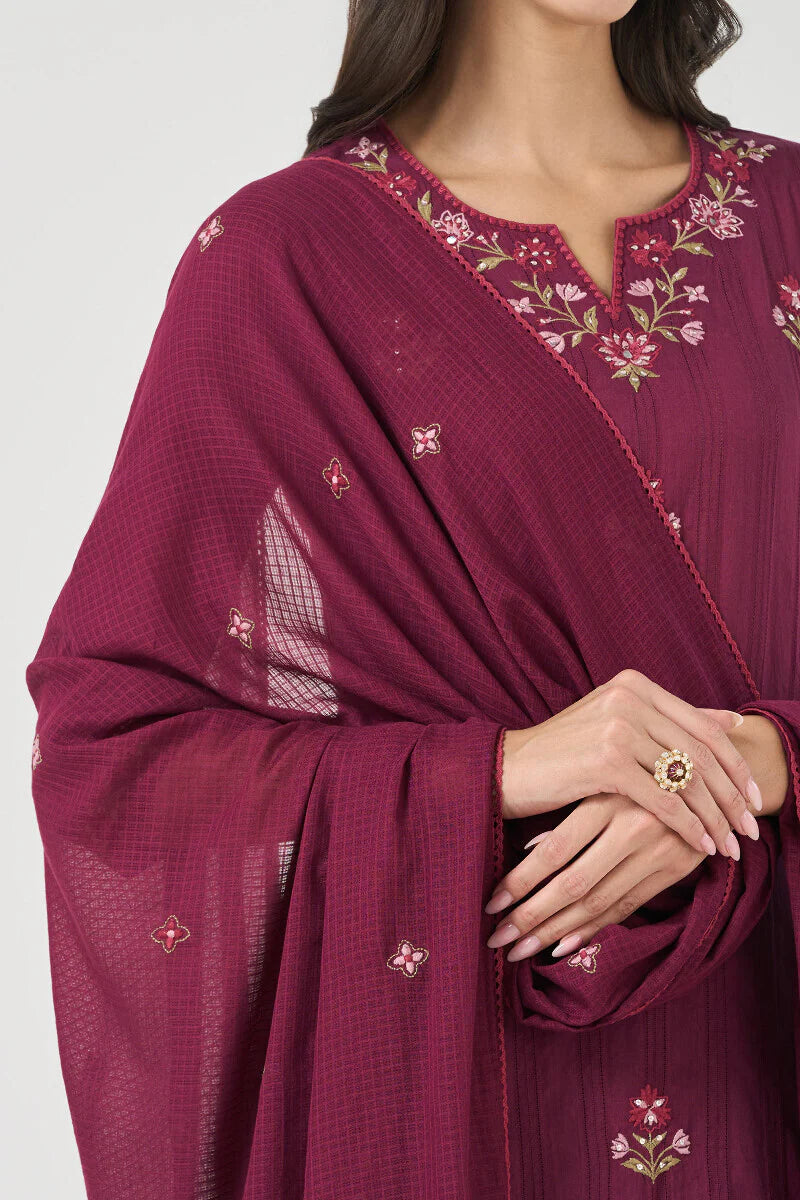 Surplus: Mehraab Azma Dupatta