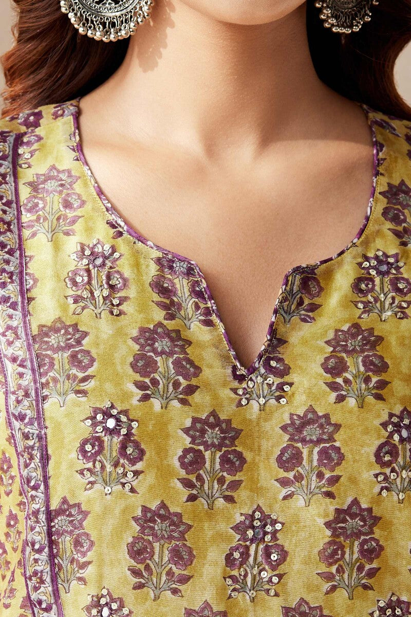 Mehrunissa Nusrat Chanderi Kurta