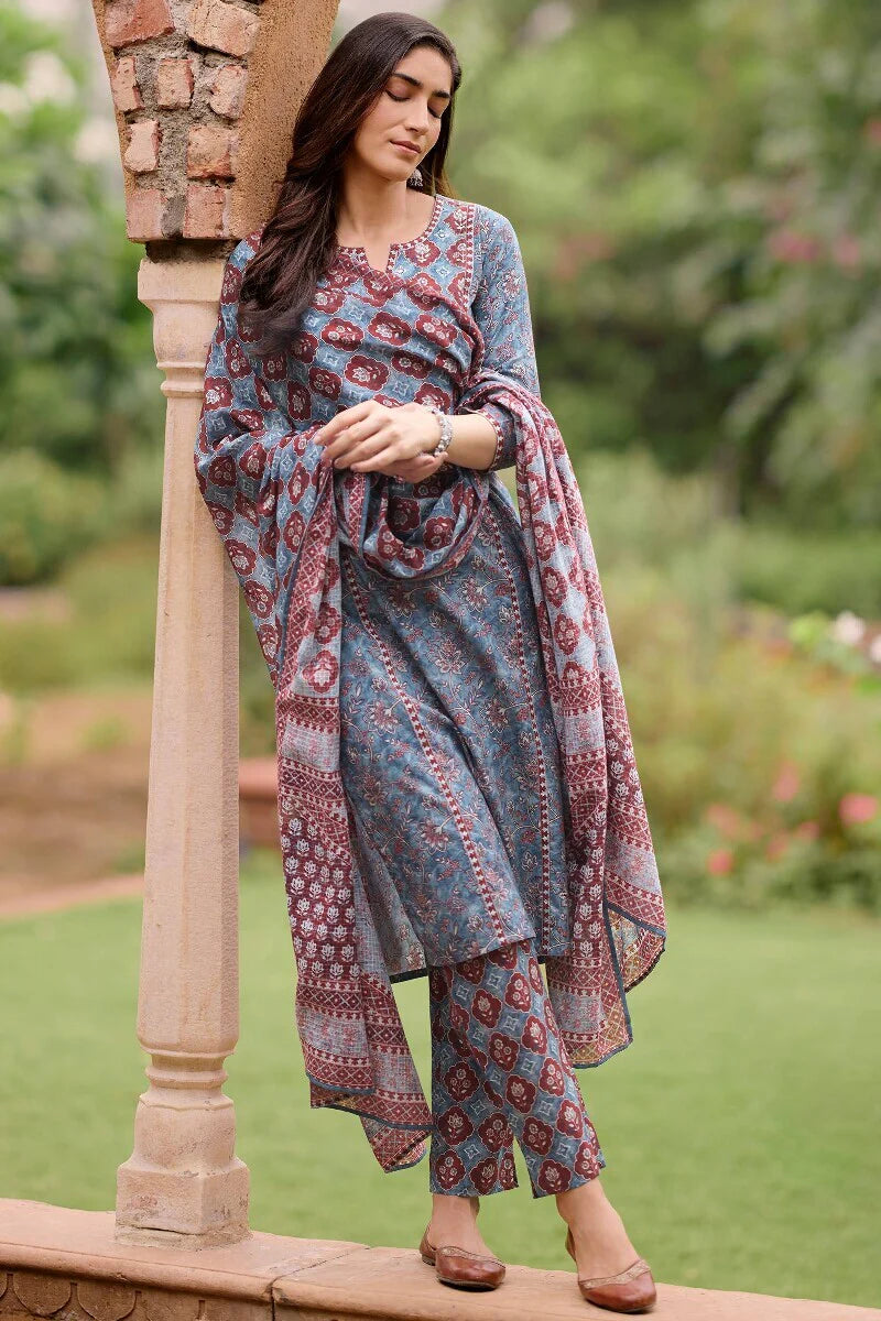 Surplus: Rangrez Samaira Kurta