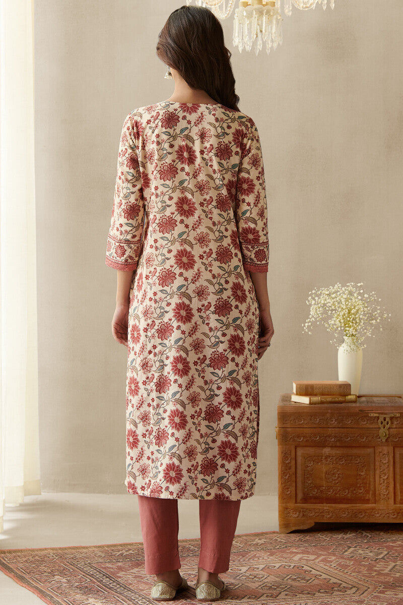 Mahnoor Maryam Kurta