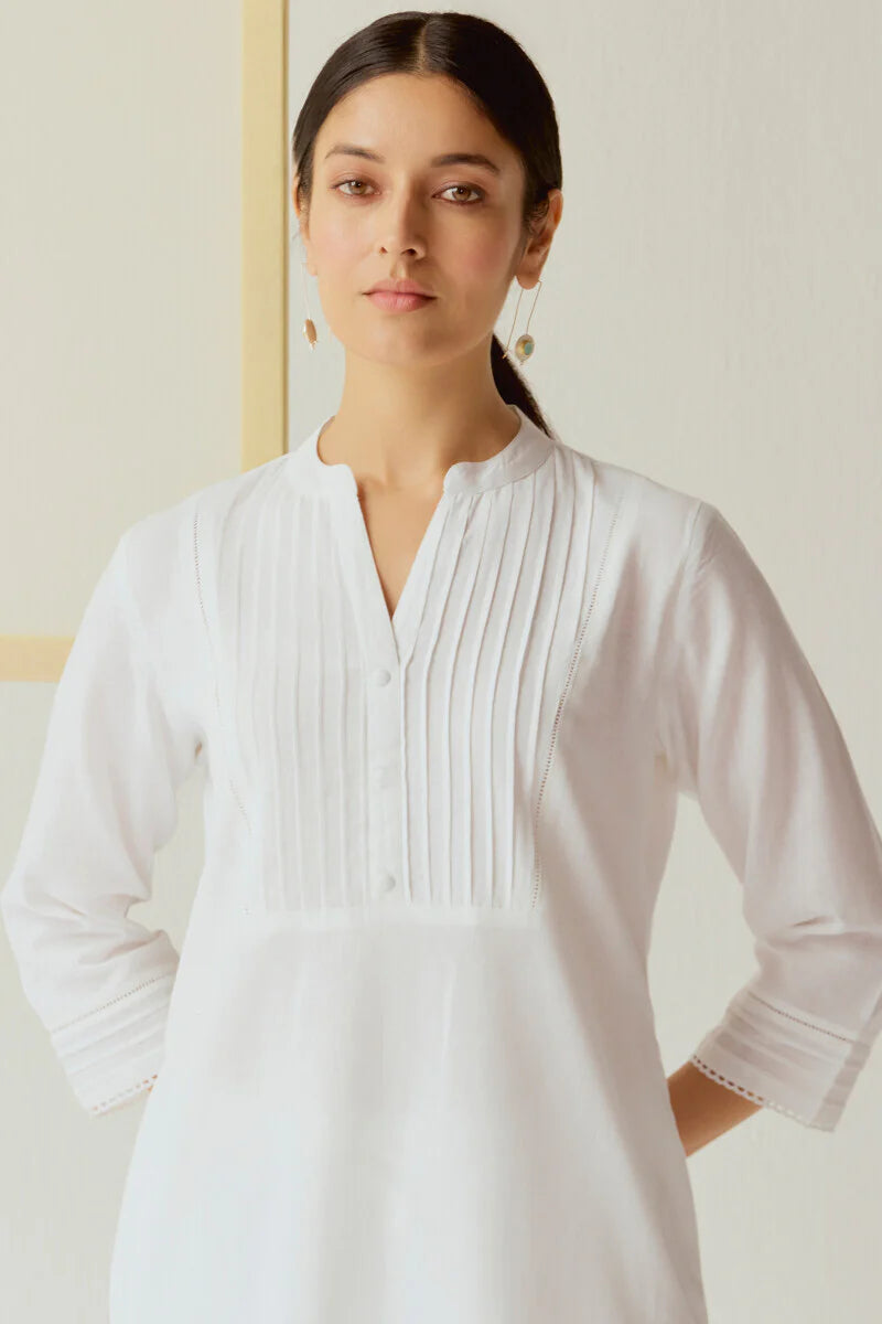 Surplus: Roza Nida White Kurta