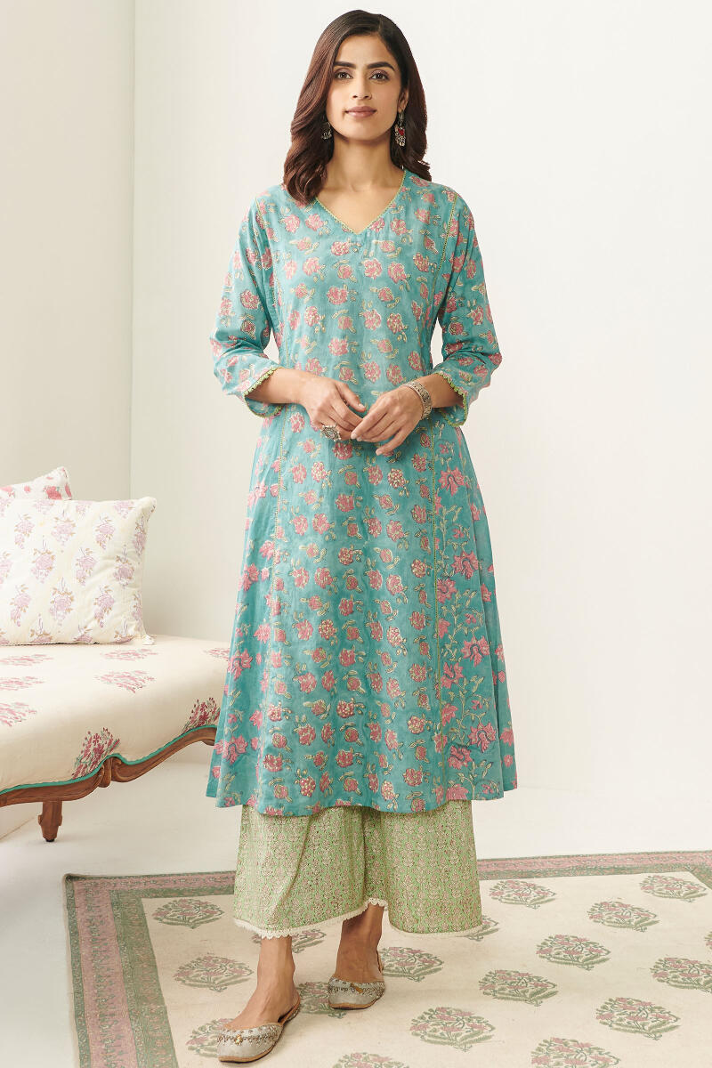 Gulbarg Zubeda Kurta