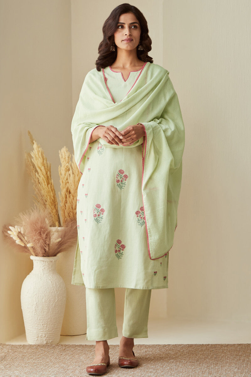 Nazm Shirin Kota Dupatta