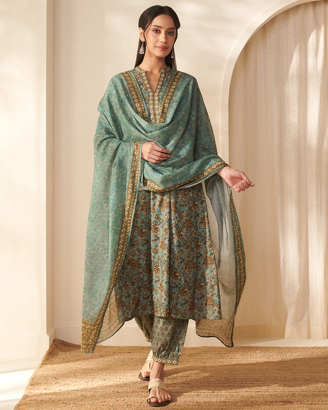 Rangrez Nasmina Blue Izhaar Pants
