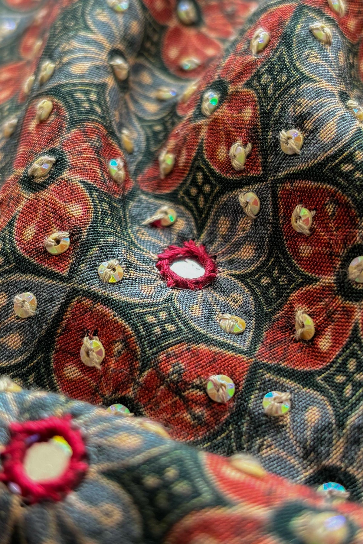 Surplus: Rangrez Inaaya Kurta