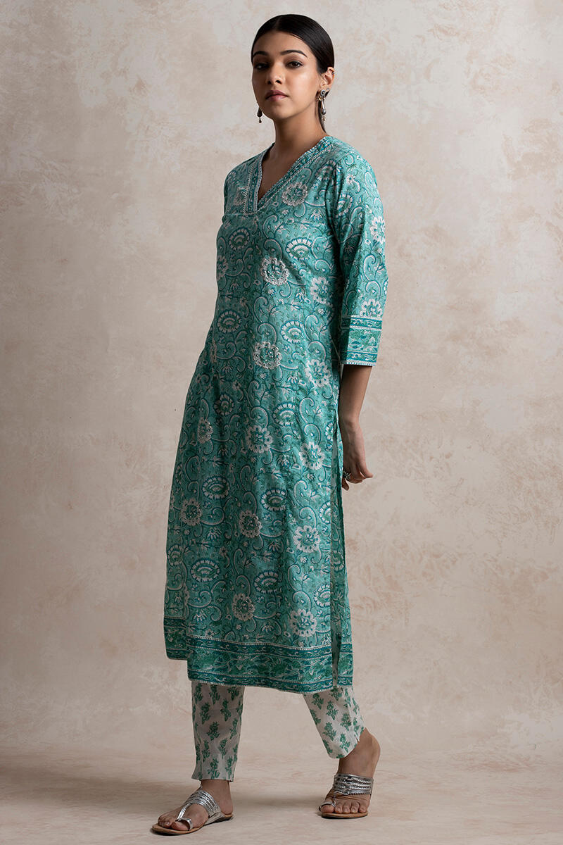 Darya Zuneira Kurta