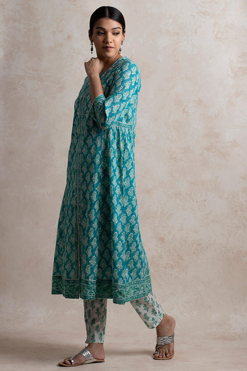 Darya Nusrat Kurta