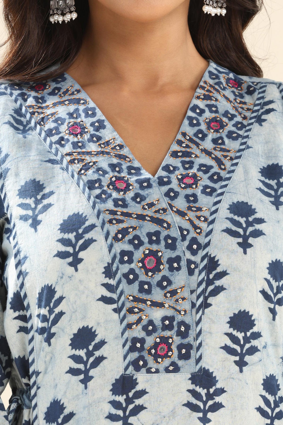 Nurtaj Rumaisa Bagru Kurta