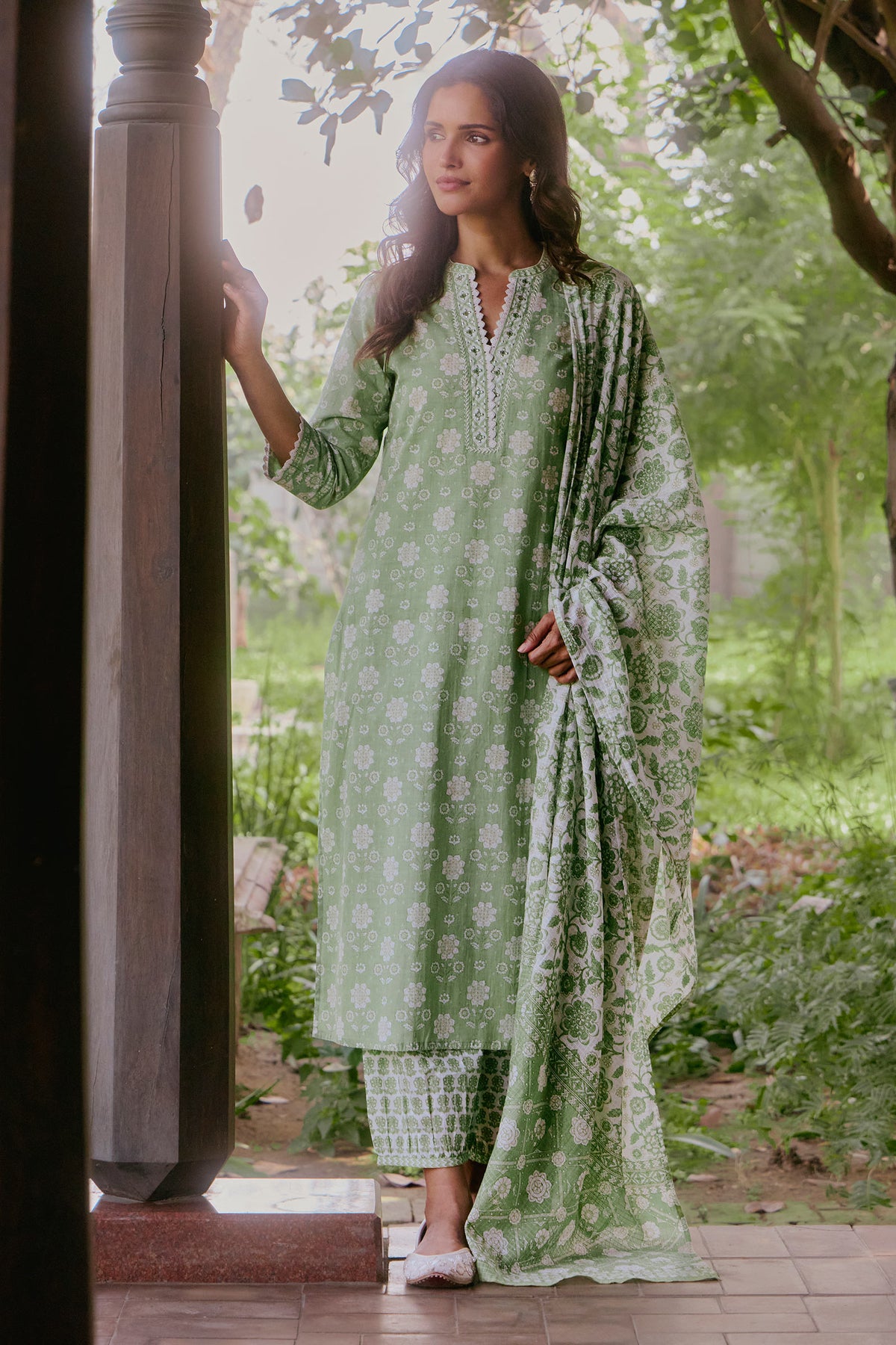 Gulbahar Mehreen Sanganeri Izhaar Pants