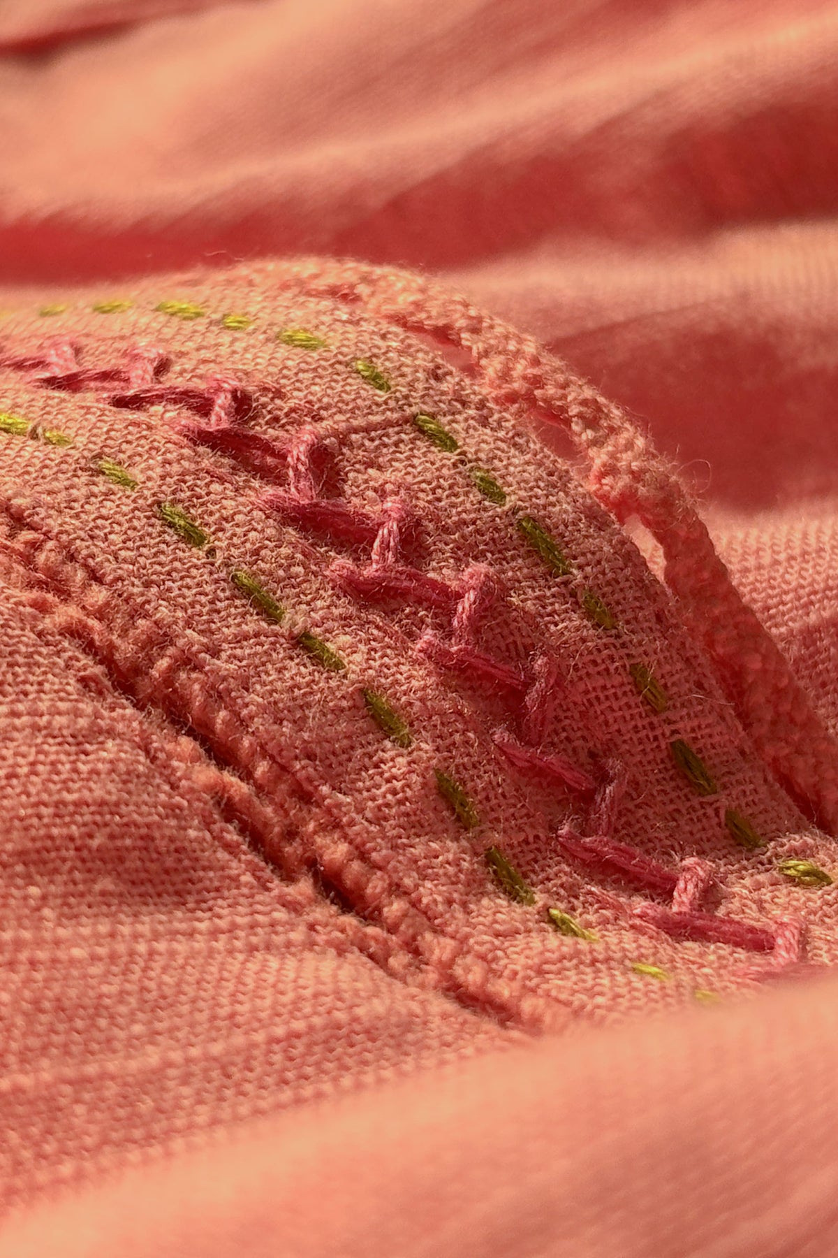 Surplus: Roza Mehnaz Pink Kurta