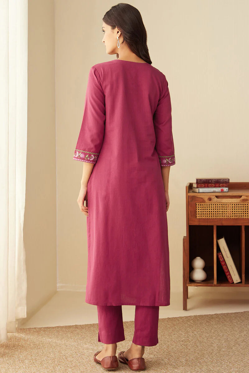 Roza Nazira Kurta
