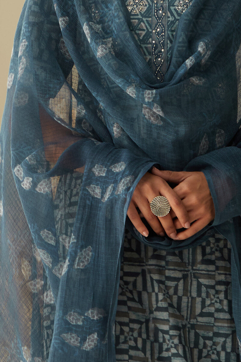 Rehnuma Zara Dupatta