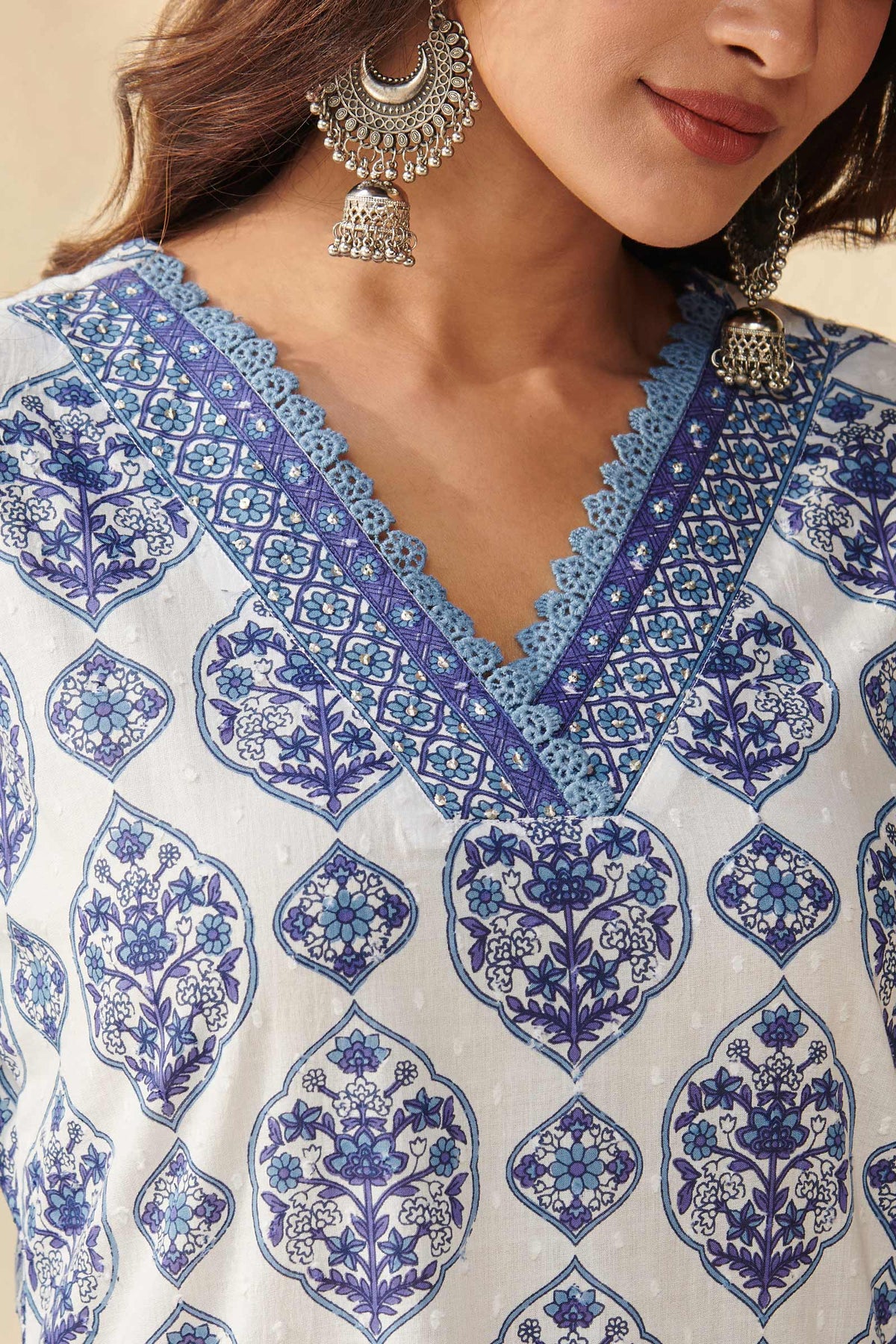Neelofar Farah Sanganeri Kurta