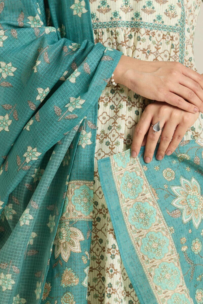 Nazmin Dupatta