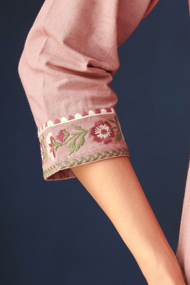 Roza Nadira Kurta
