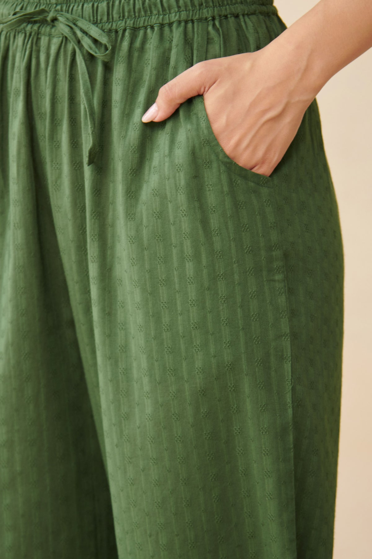 Roza Aaira Bottle Green Pants