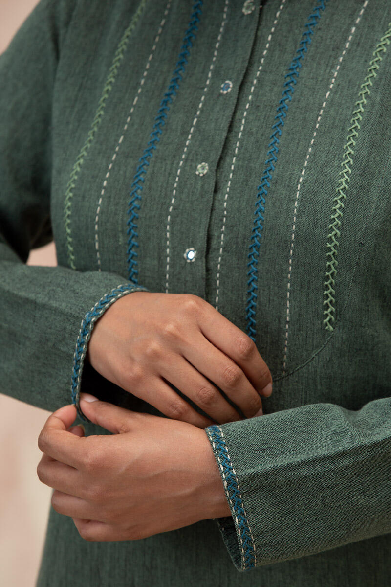 Naadirah Nasrin Handloom Kurta