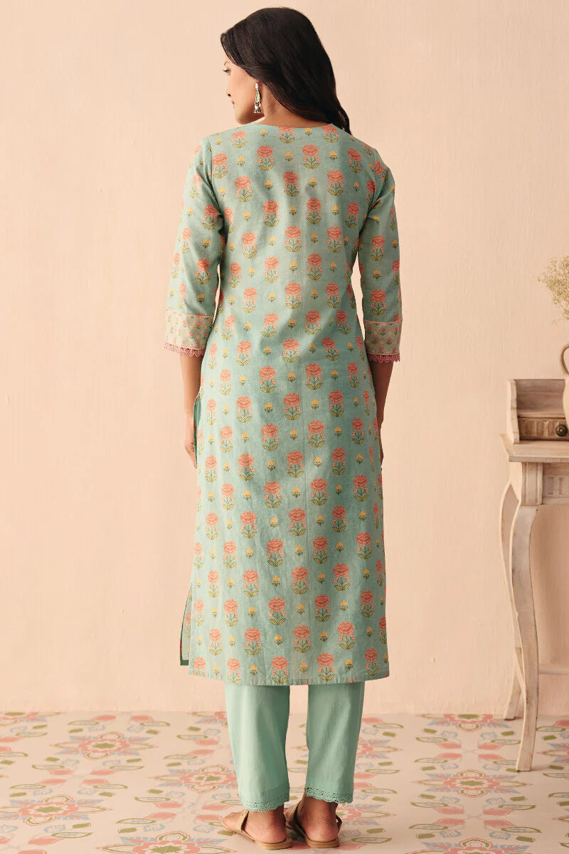 Surplus: Gulraiz Ruhi Kurta