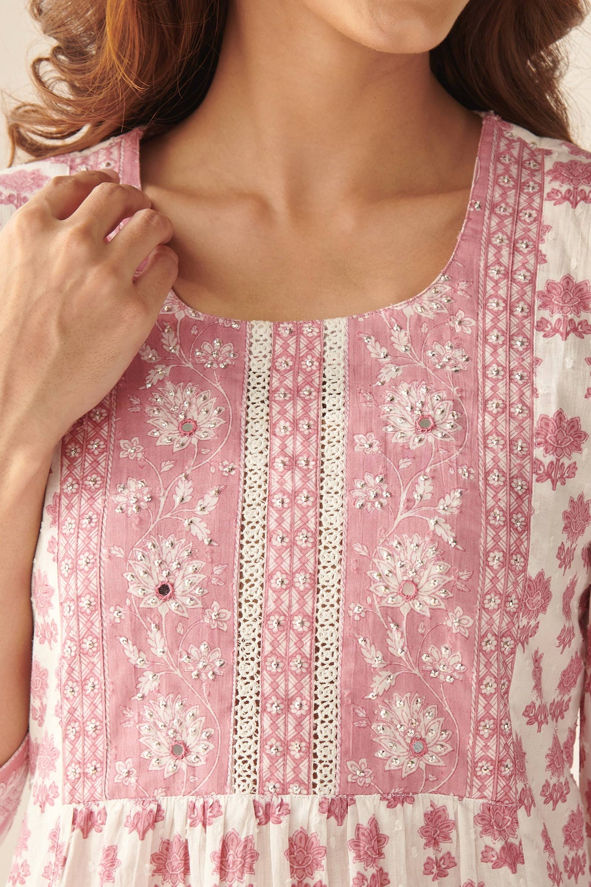 Gulbarg Anya Sanganeri Kurta