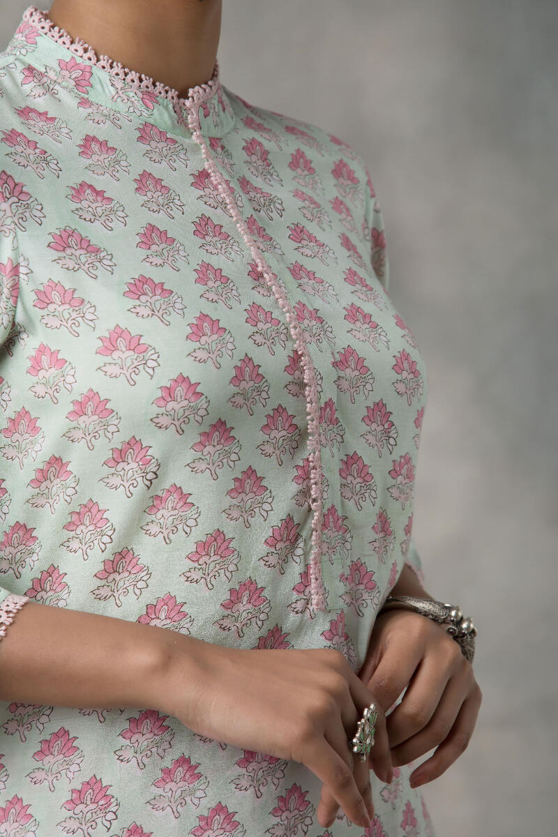 Gauhar Fareena Muslin Kurta
