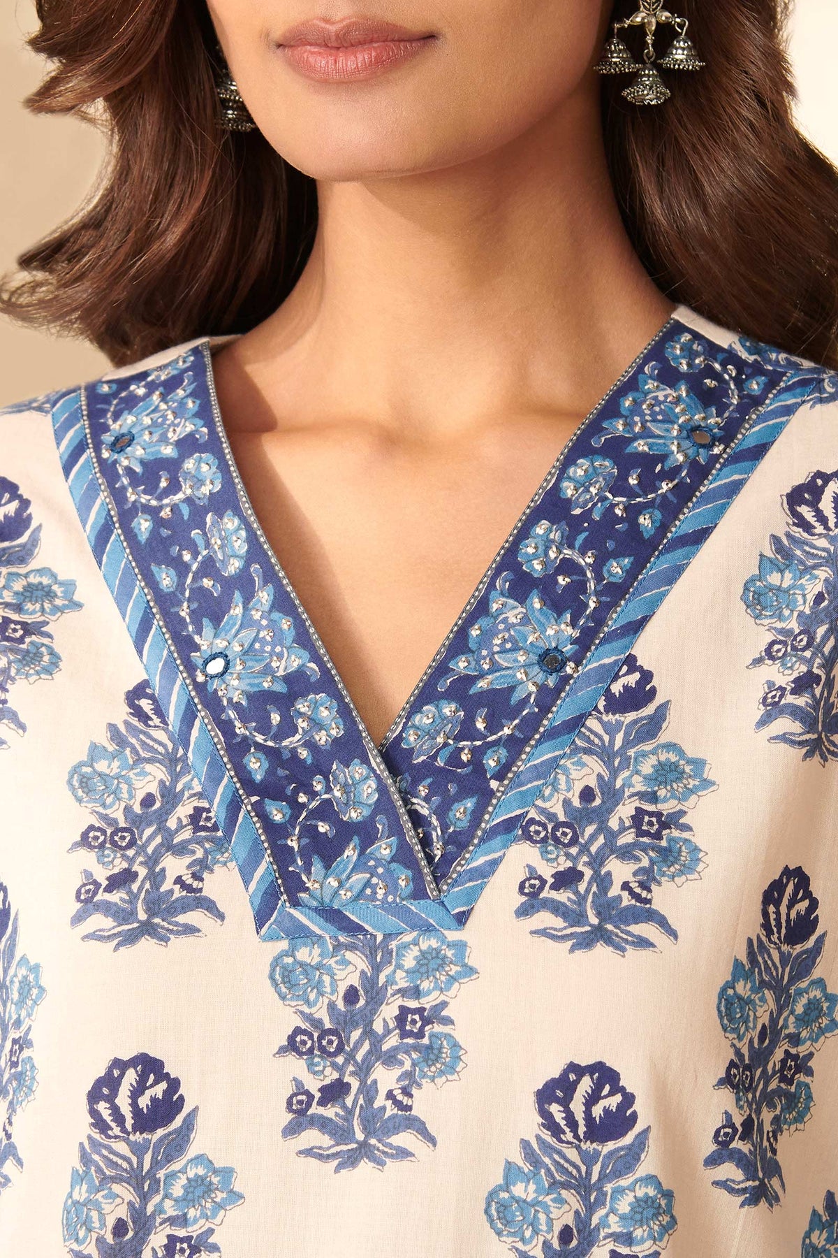 Neelofar Naimat Sanganeri Kurta