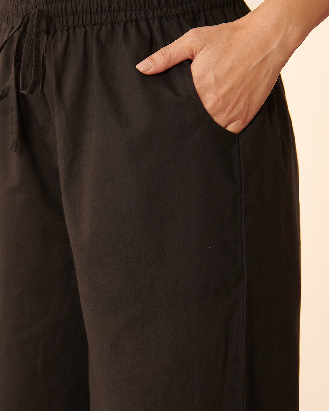 Roza Inaya Black Farsi