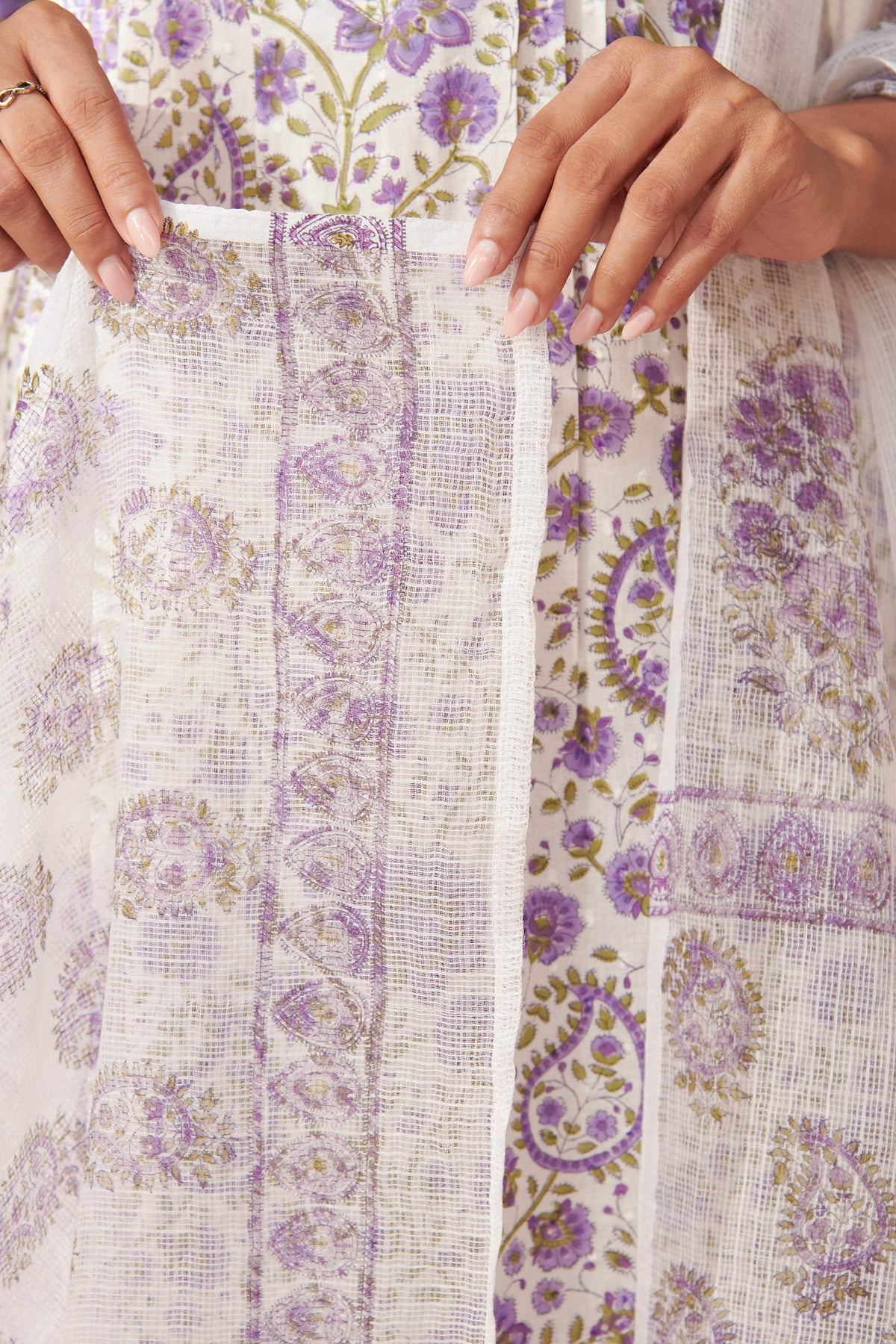 Gulbarg Azrah Sanganeri Dupatta