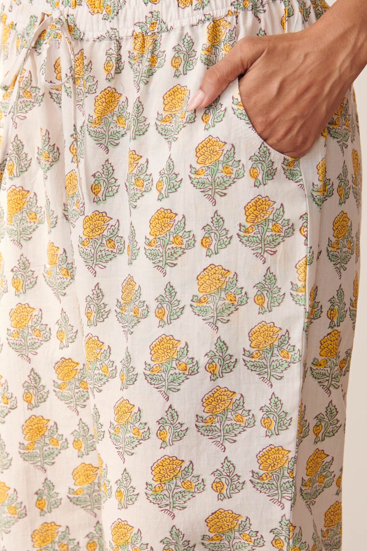 Roz Meher Omaira Sanganeri Narrow Pants
