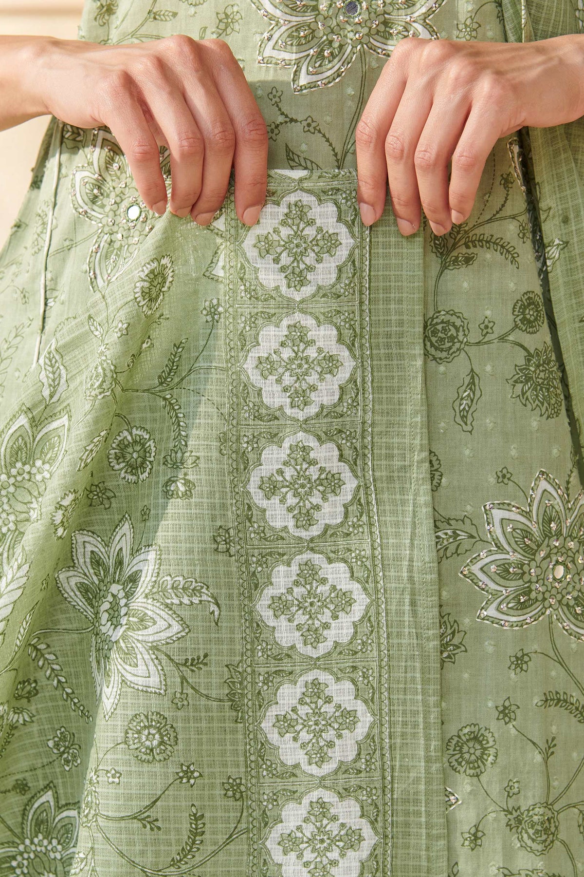 Gauhar Shireen Sanganeri Dupatta