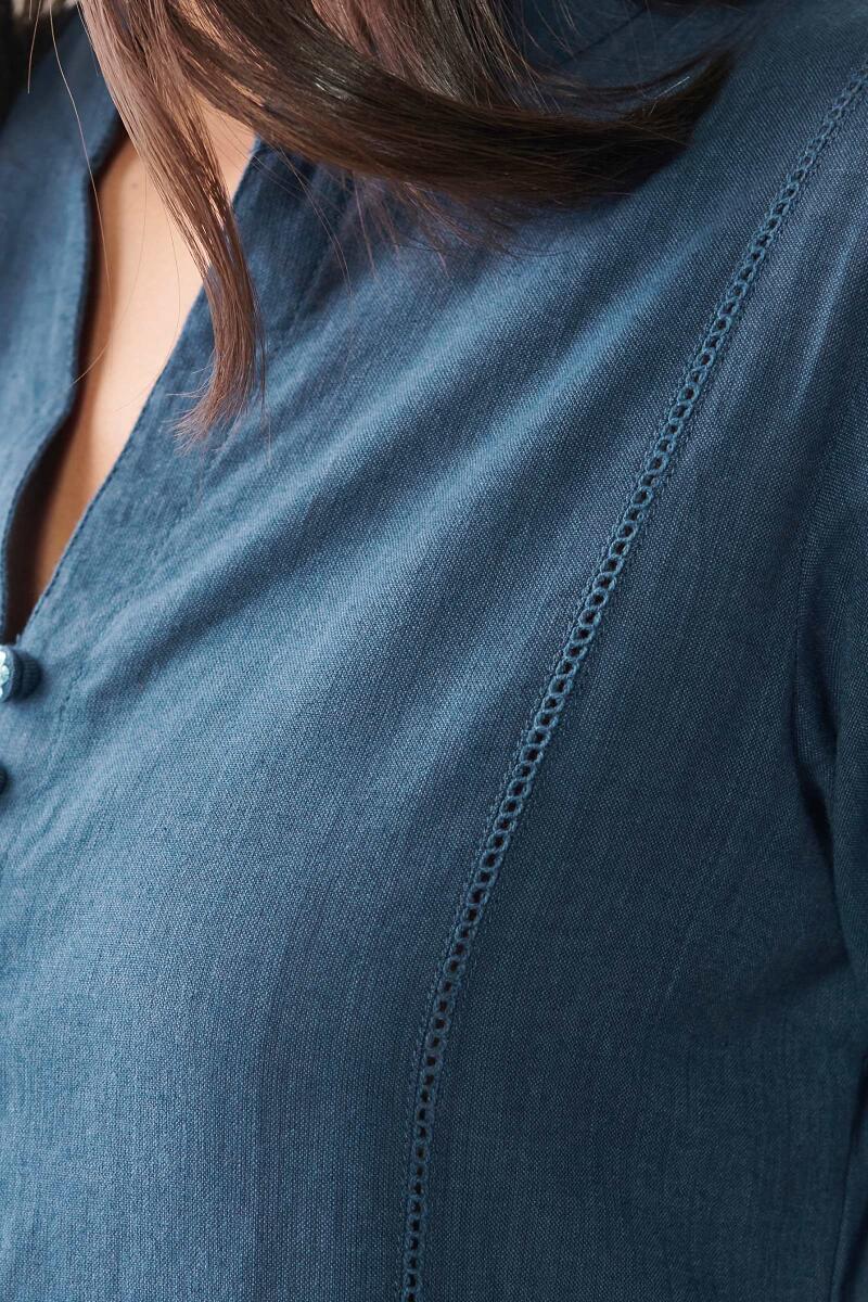 Nasrine Faiza Handloom Kurta