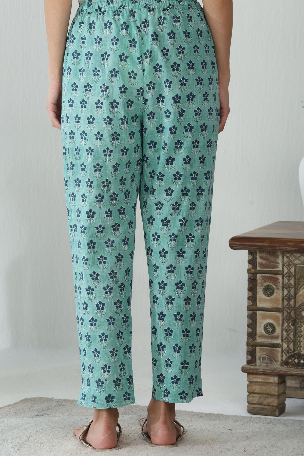 Surplus: Neelofar Shaira Sanganeri Narrow Pants