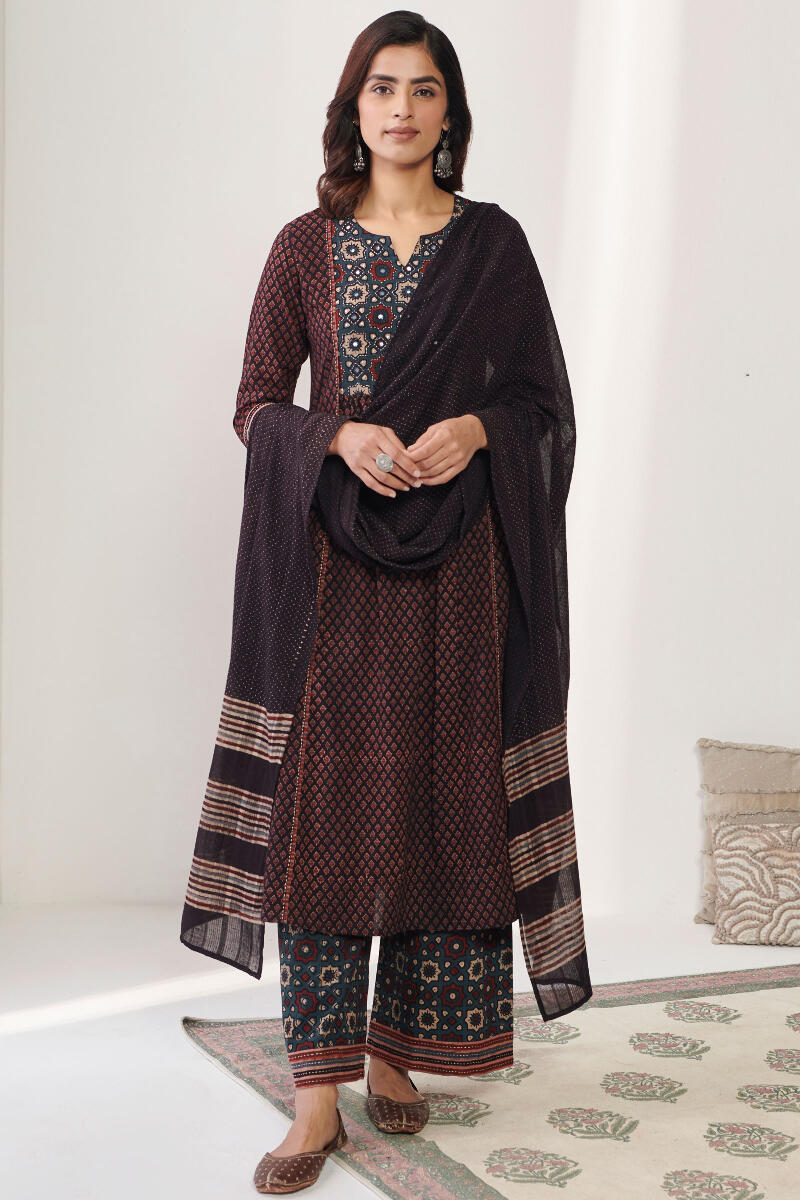 Sehra Tara Ajrak Farsi
