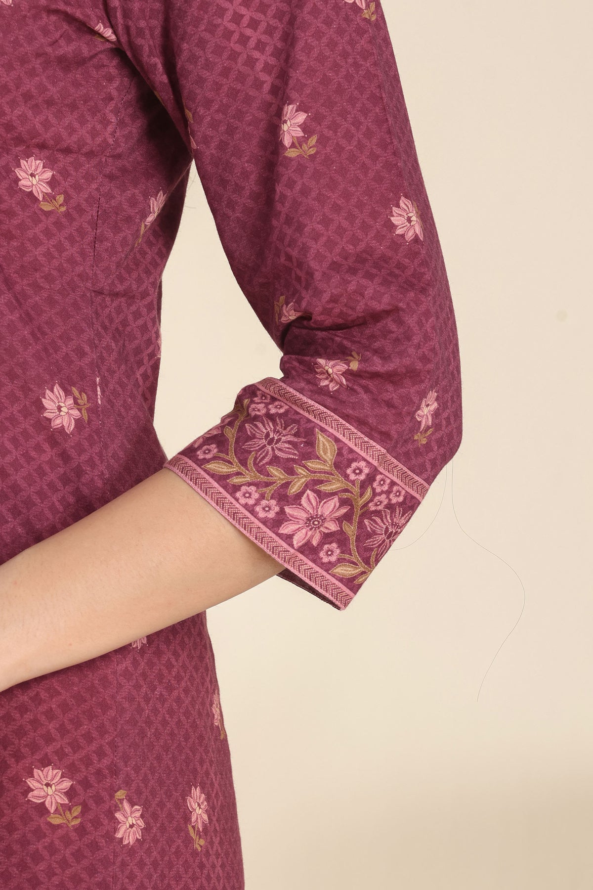 Roz Meher Shazana Kurta