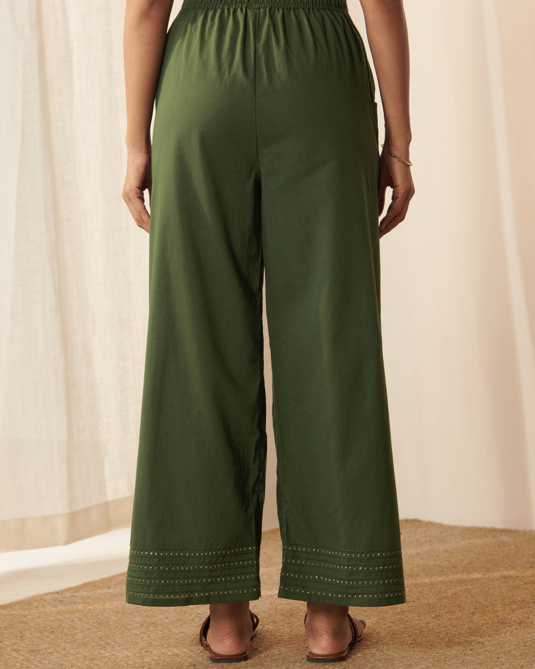 Roza Forest Green Farsi
