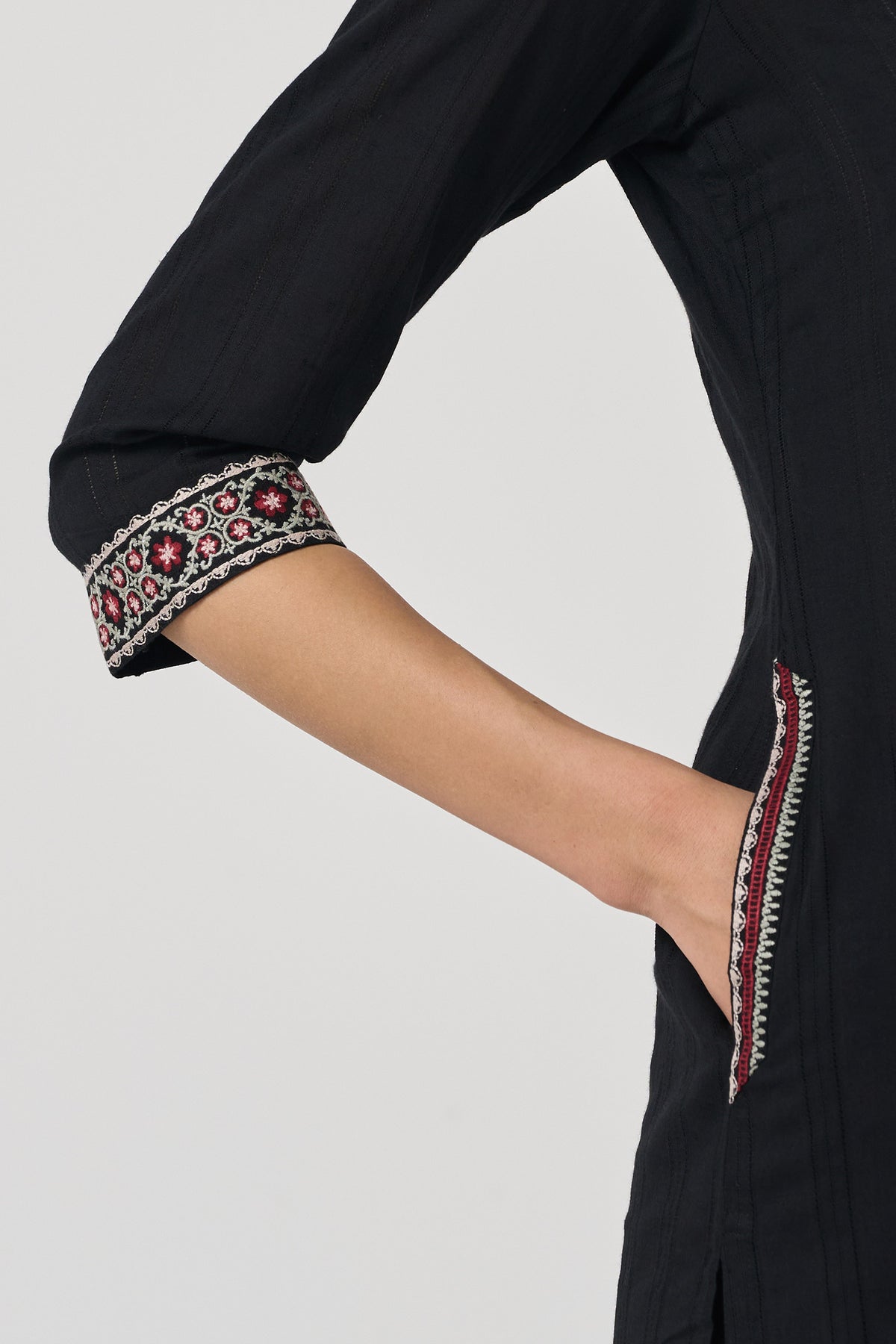 Mehraab Alizeh Short Kurta