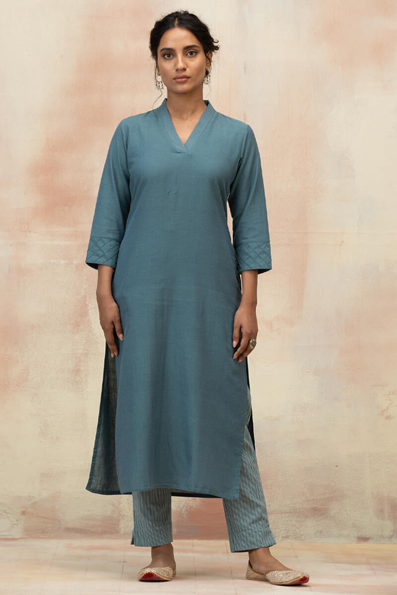Naadirah Jia Handloom Kurta