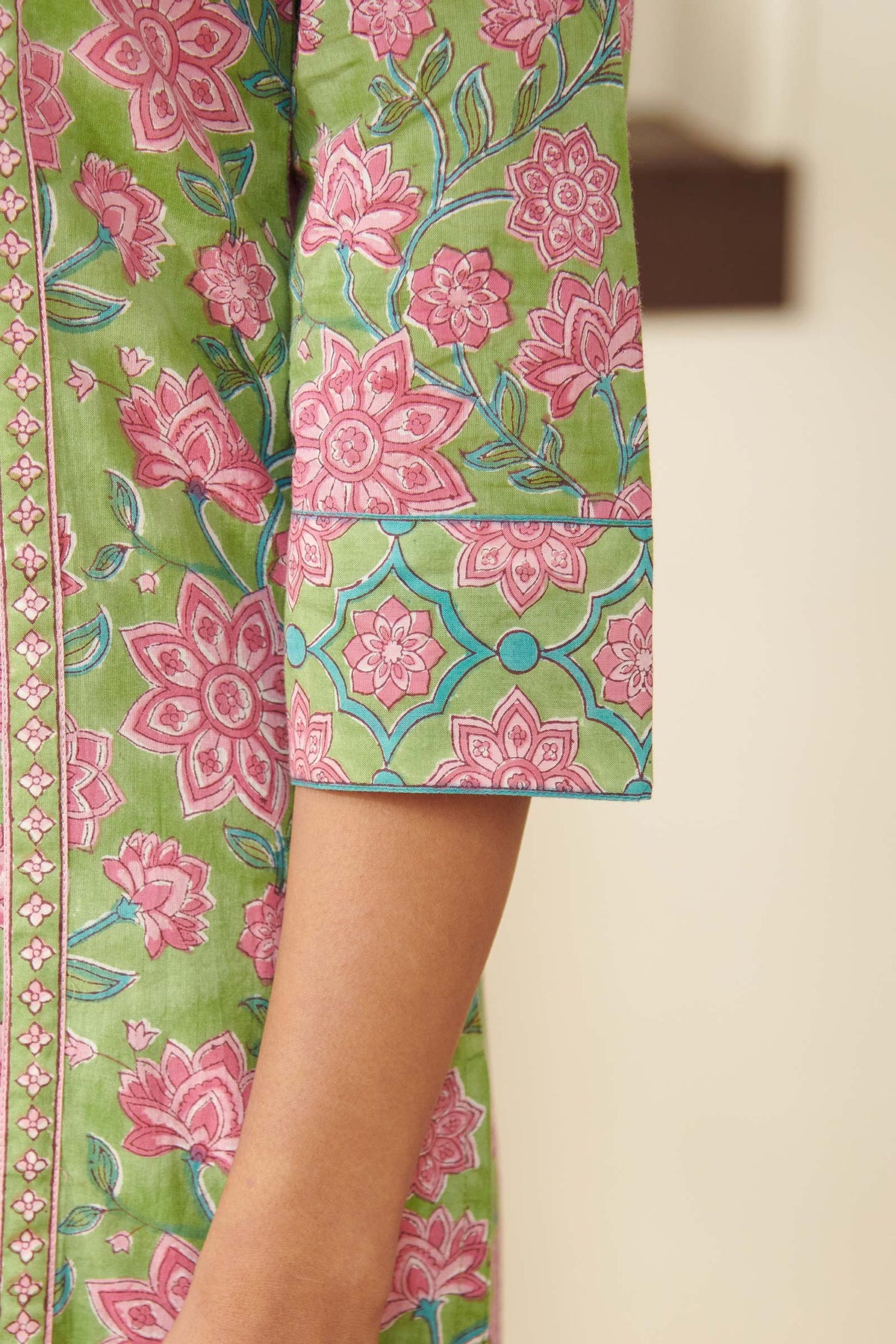 Gulbarg Sarai Kurta