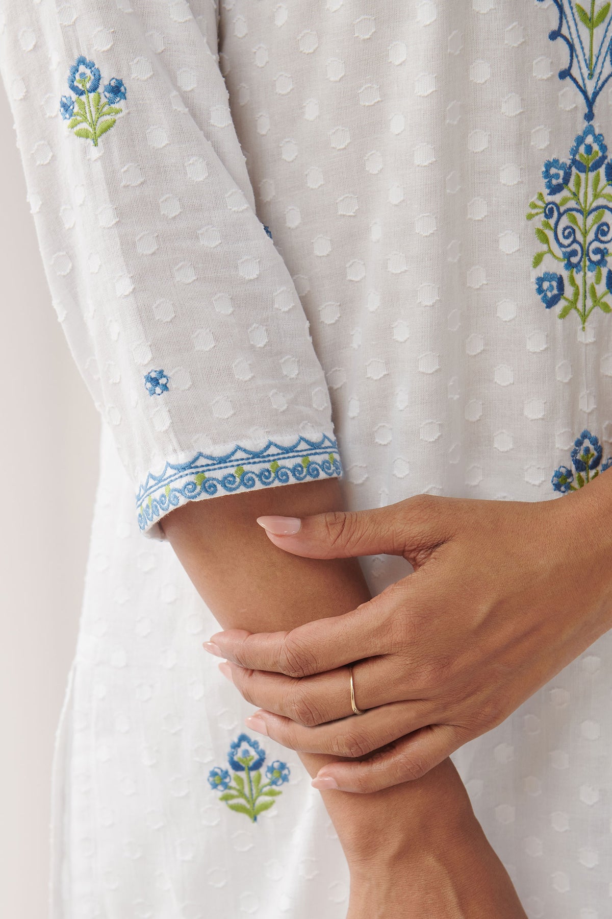 Mehraab Samaira White Kurta