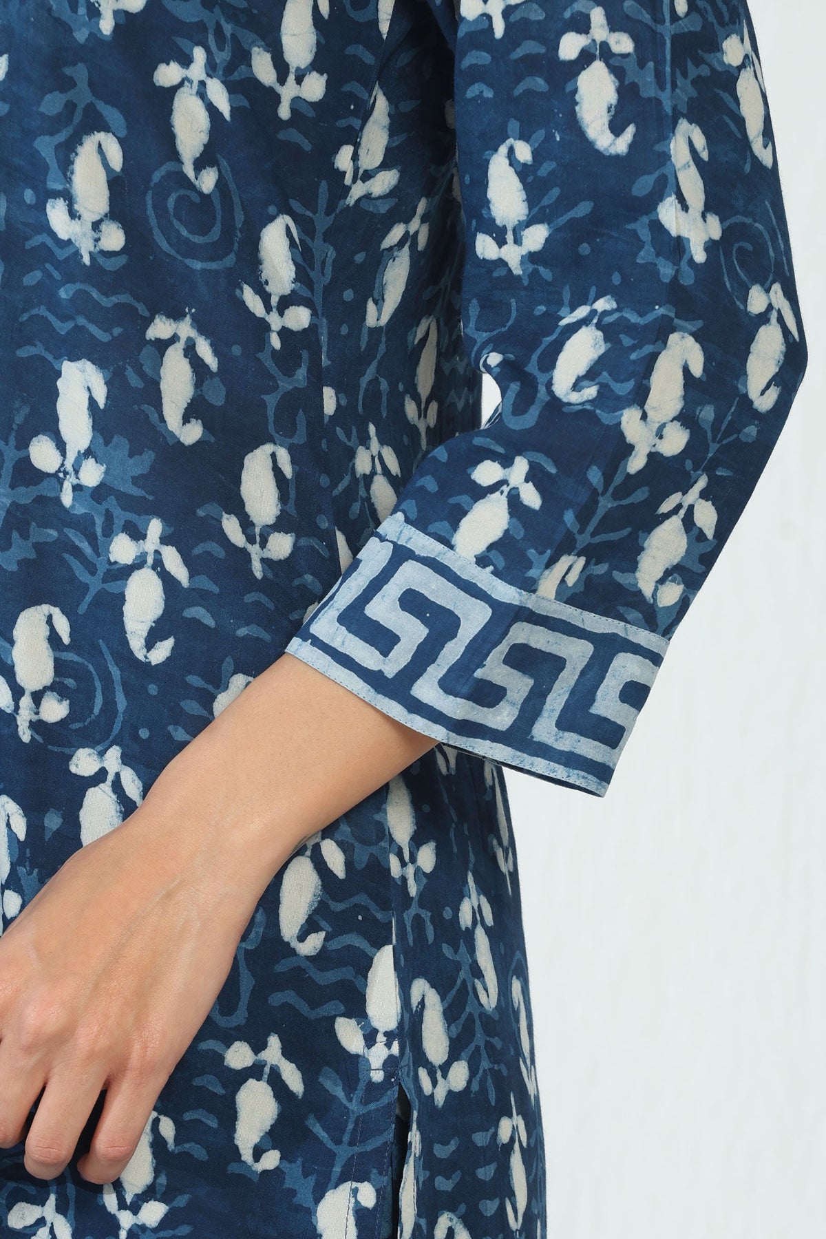 Surplus: Sehra Nurtaj Dabu Kurta