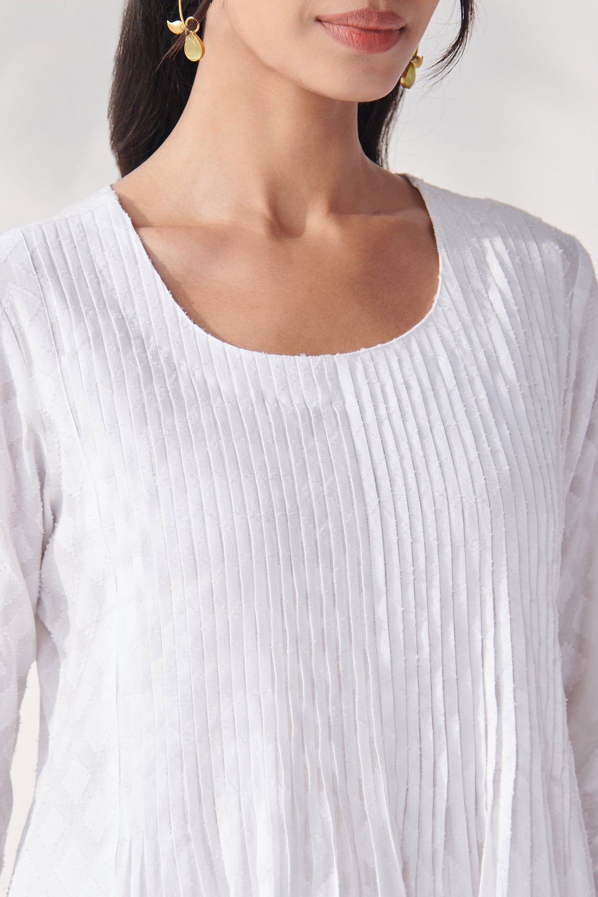 Raahat Naadiya White Kurta