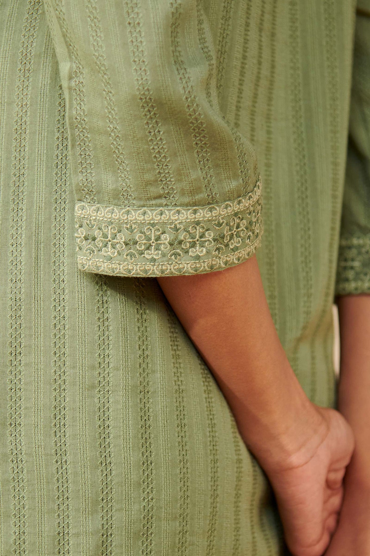 Mehraab Falak Green Kurta