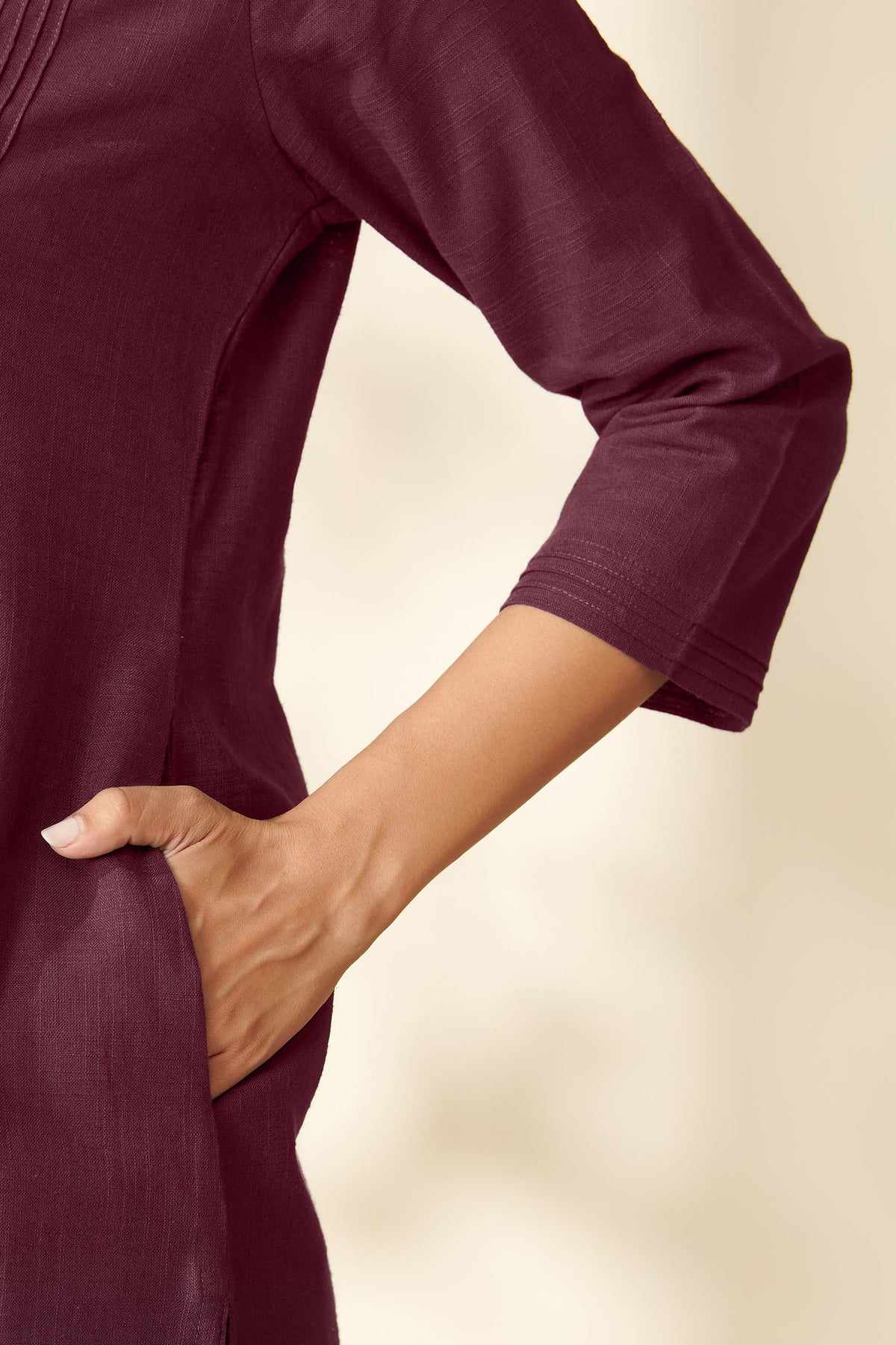 Roza Wahida Burgundy Kurta