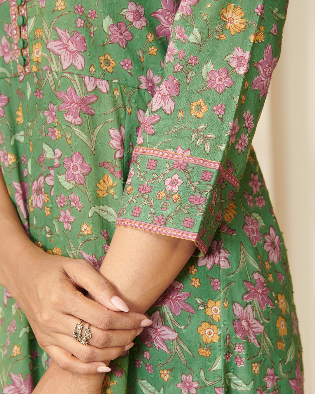 Gauhar Alaya Sanganeri Kurta