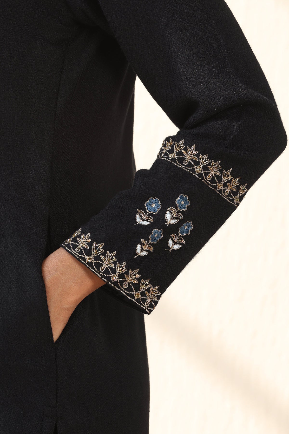 Naadirah Tazmeen Faux Wool Kurta