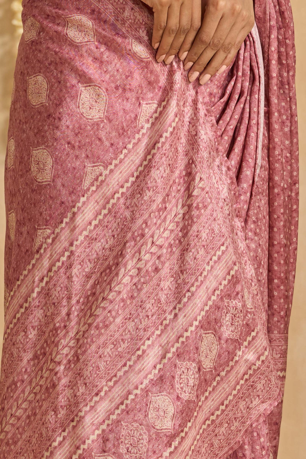 Meherzaan Amira Saree