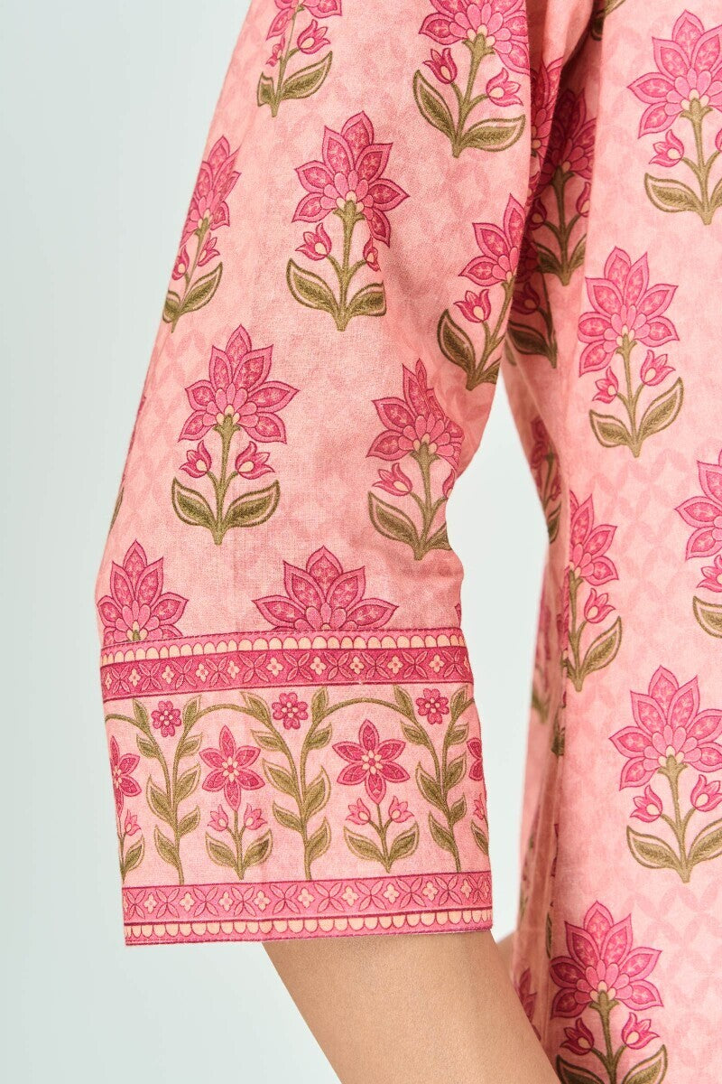 Meher Mahira Kurta
