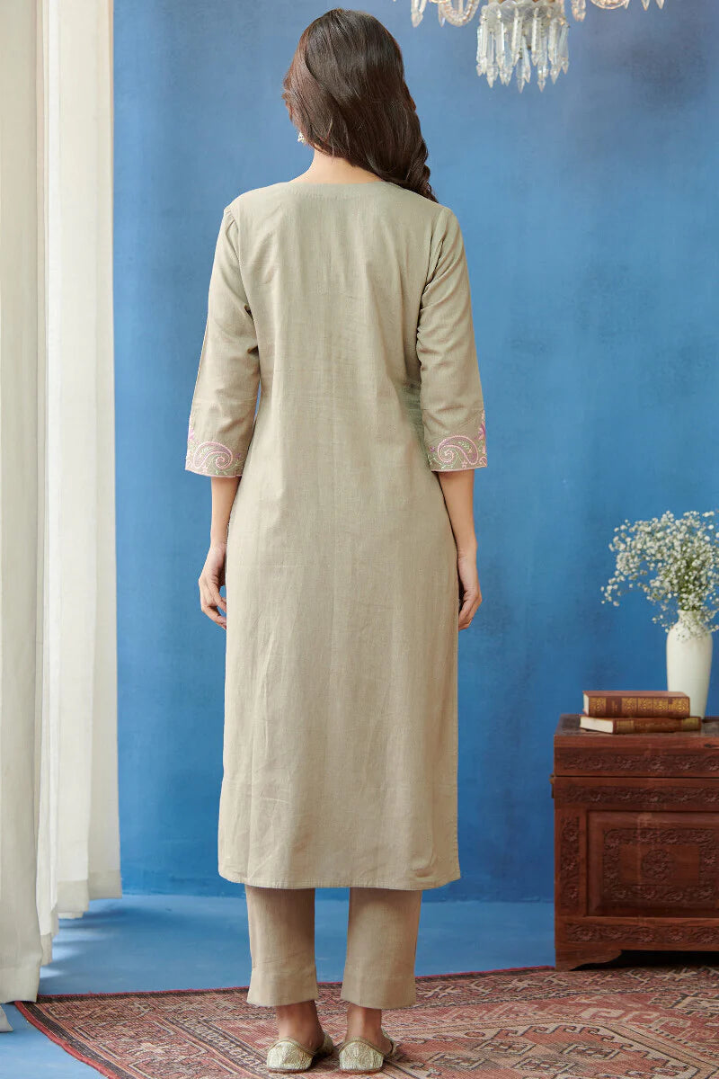 Surplus: Rosheen Sahana Kurta